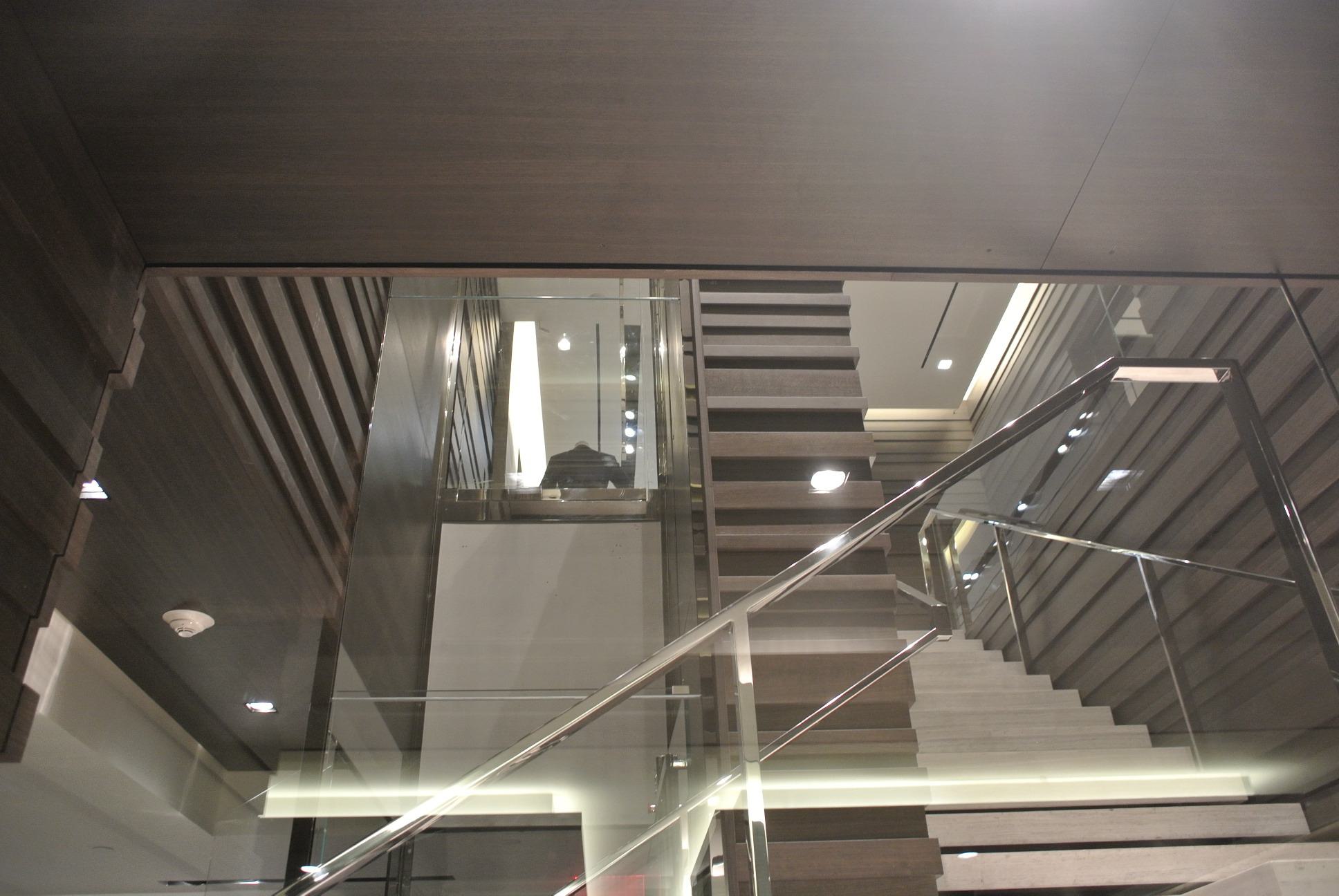 Canaliviewfromstairs