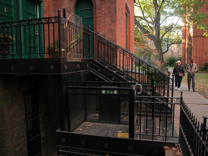 Handi Lift General Theological 10