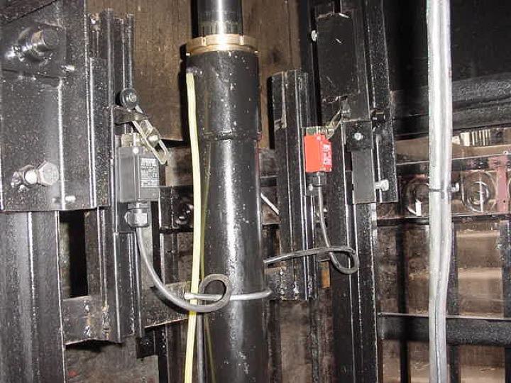 Handi Lift General Theological 3