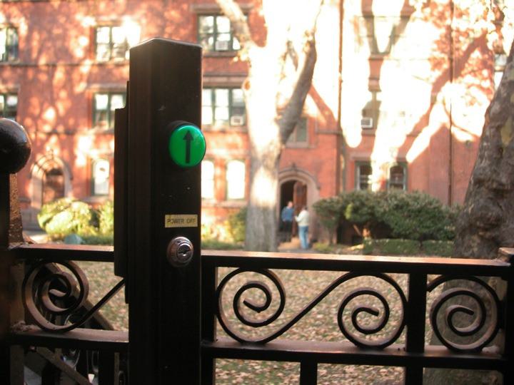 Handi Lift General Theological 5