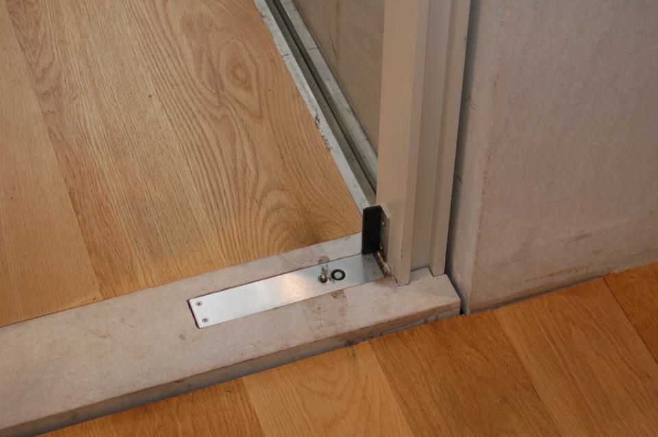 Handi Lift Pierpont Morgan 5 1