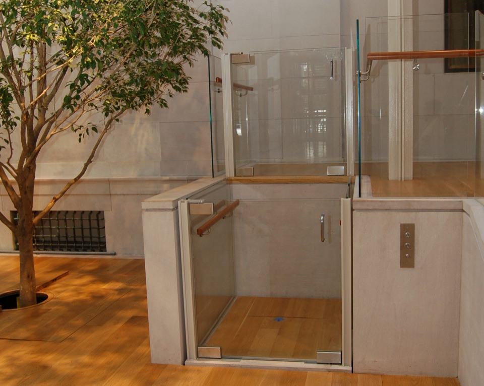 Handi Lift Pierpont Morgan 7 1